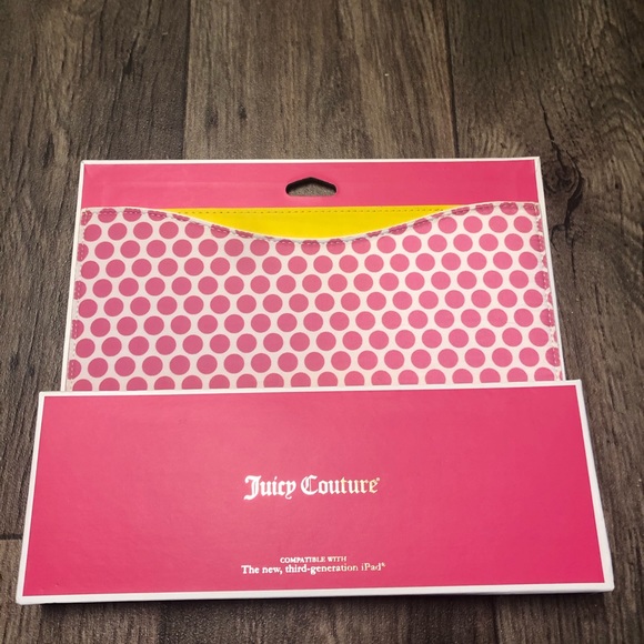 Juicy Couture Accessories - NWT Juicy Couture IPad Case Sleeve